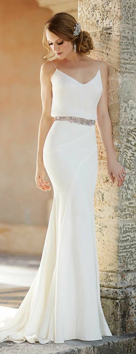 Robe simple pour un mariage