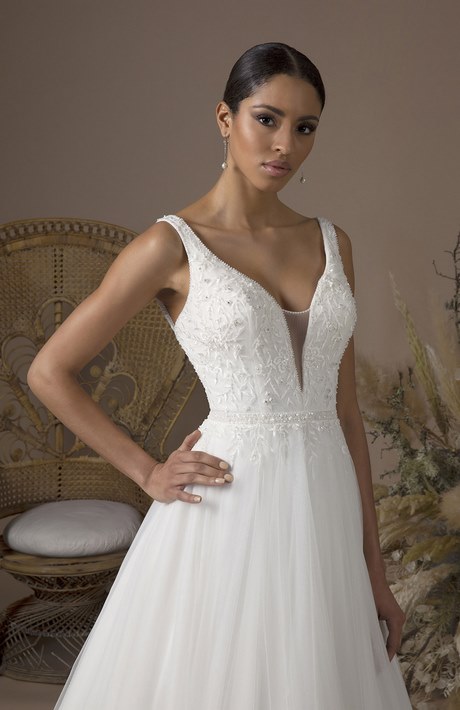 Modele de robe de mariée 2021