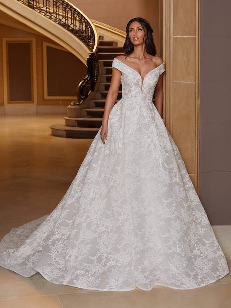 Robe blanche dentelle 2021