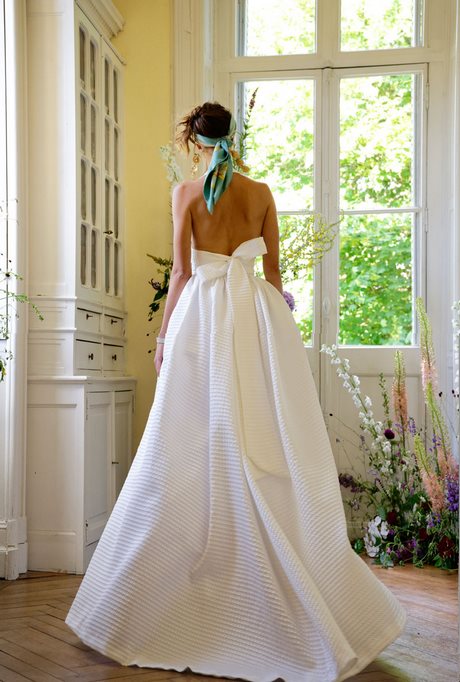 Robe de mariée en couleur 2021