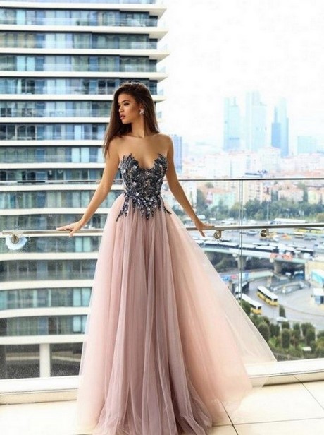 Robe soiree tendance 2021