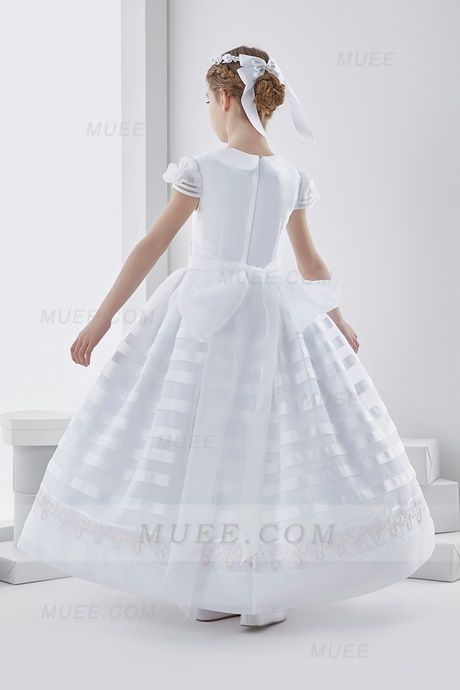 Robe communion moderne