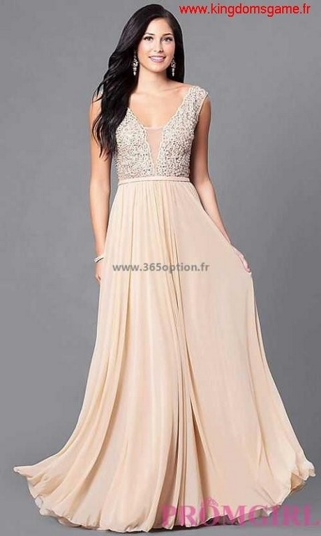 Robe de bal beige