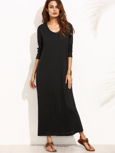 Robe noire droite mi longue