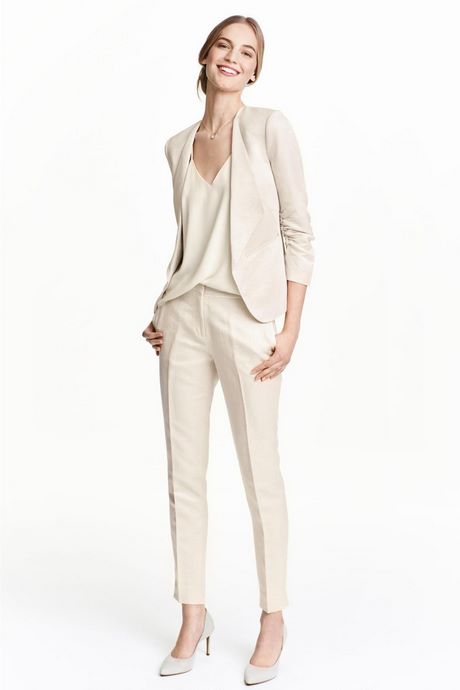 Tailleur pantalon beige femme