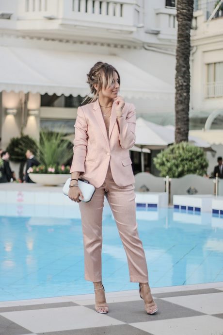 Tailleur pantalon rose