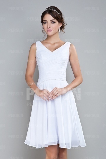 Robe blanche courte hiver