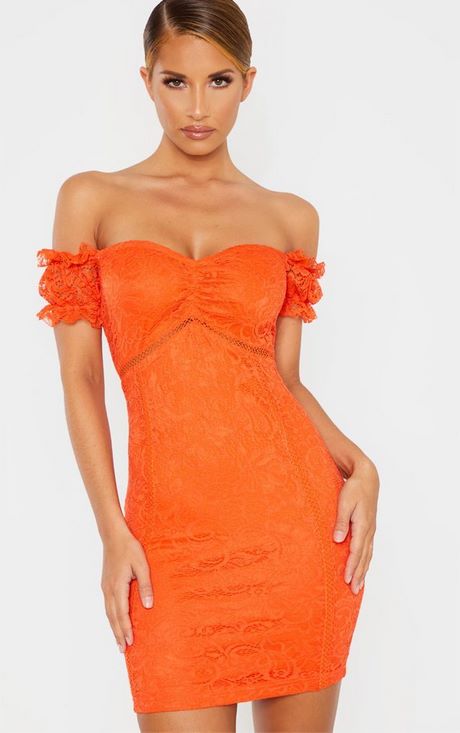 Robe blanche et orange