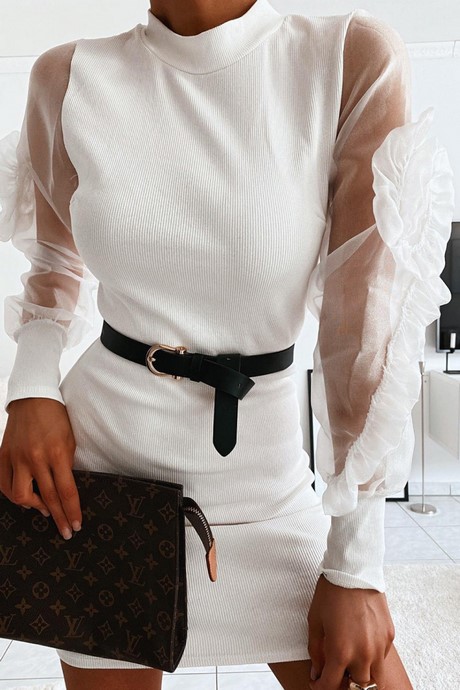 Robe blanche manches