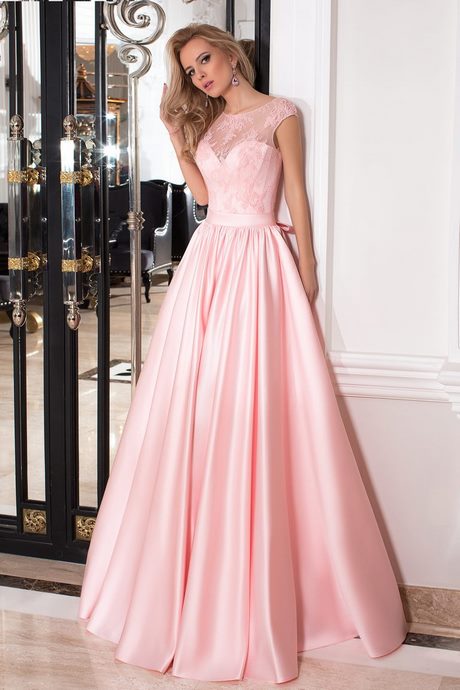 Robe de soiree dentelle rose