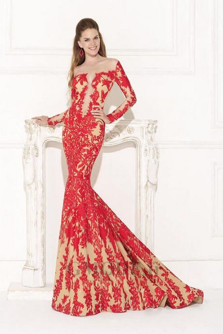 Robe de soiree en dentelle rouge