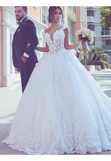 Robe dentelle et tulle