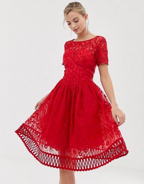 Robe dentelle rouge et blanc