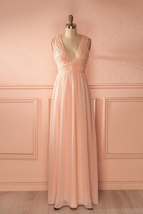 Robe longue dentelle rose pale