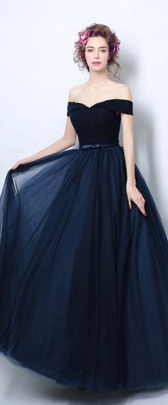 Robe longue noire concert