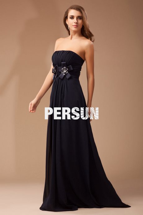 Robe longue noire concert