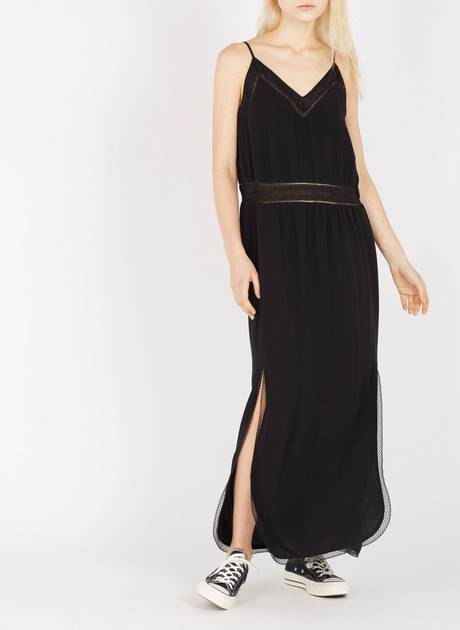 Robe noir et beige dentelle