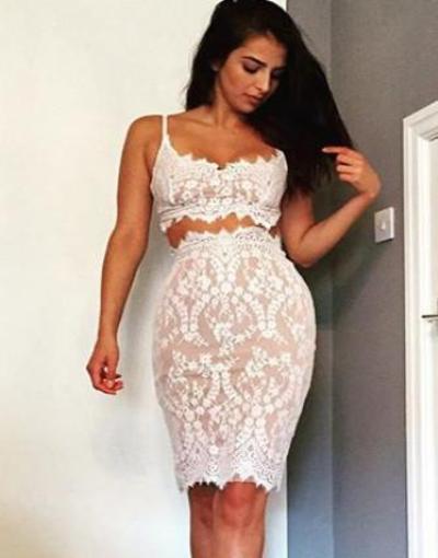 Tres jolie robe de soiree