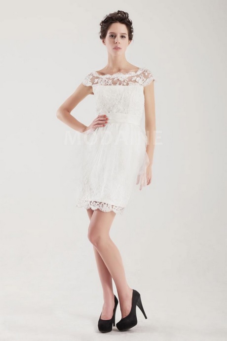 Robe blanche dentelle mariage civil