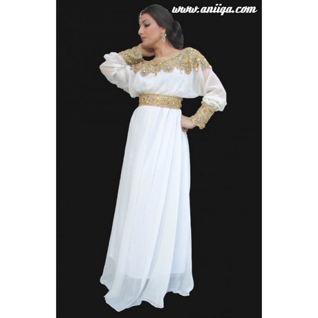 Robe blanche moderne