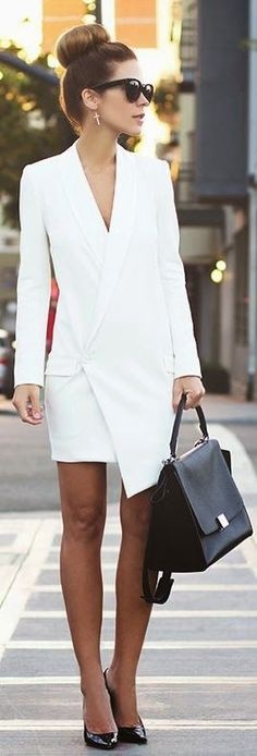 Robe blanche moderne