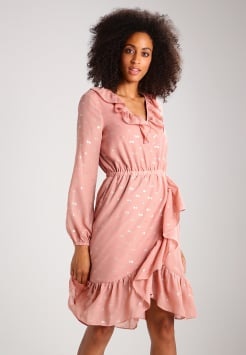 Robe d été rose