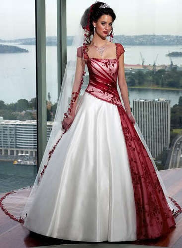 Robe de mariée courte en couleur