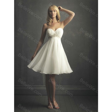 Robe de mariee courte blanche