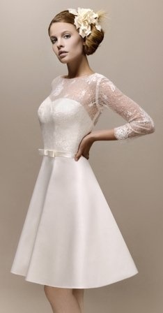 Robe fiancaille courte