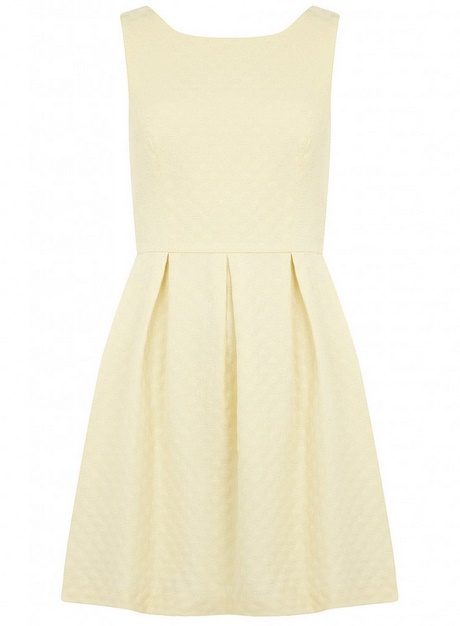 Robe jaune pastel