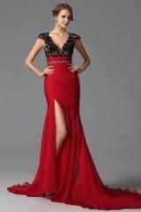 Robe longue rouge et noir