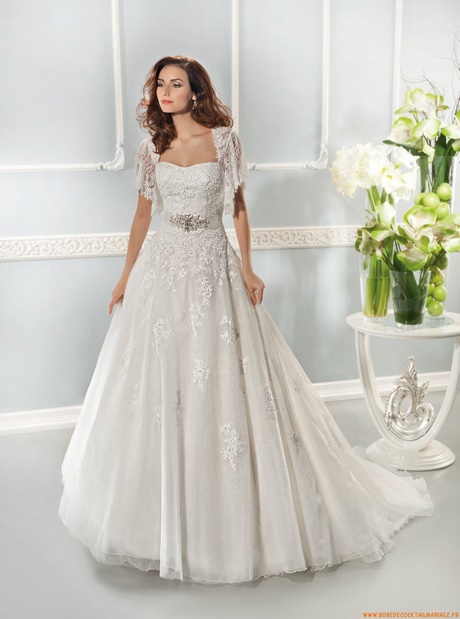 Robe mariée avec dentelle