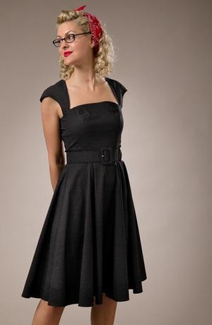 Robe noire année 50