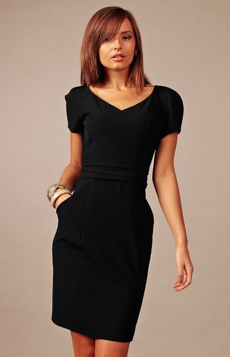 Robe droite chic noir