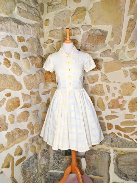 Robe pastel vintage