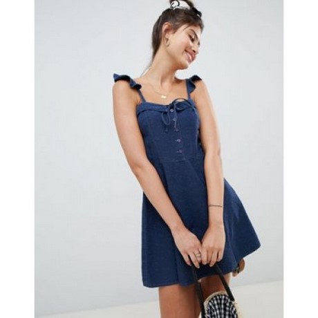 Robe en jean avec bretelle