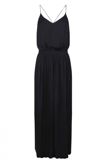 Robe longue noire simple