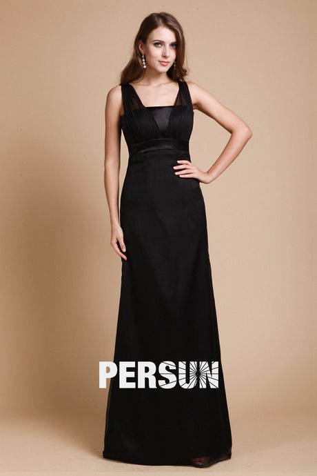 Robe longue noire simple