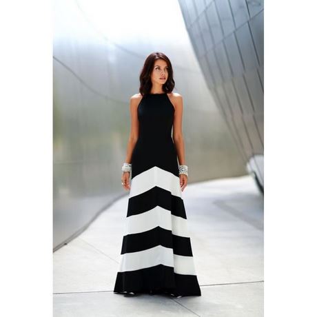 Robe noir et blanche longue