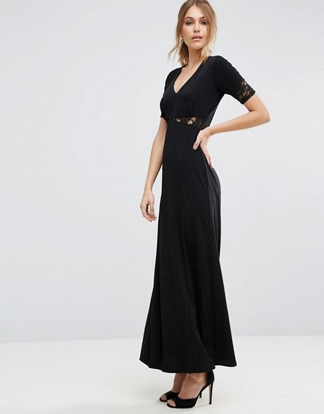 Longue robe noir simple