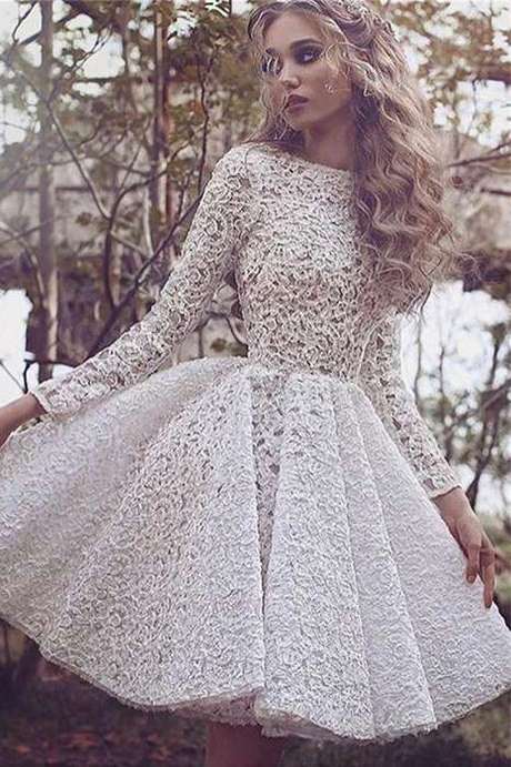 Robe dentelle blanche mi longue