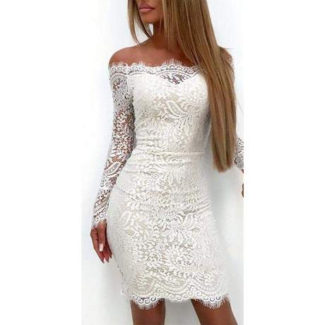 Robe moulante dentelle blanche