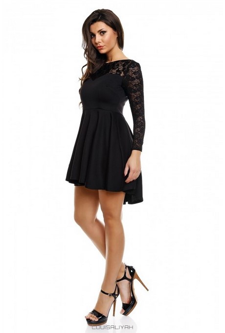 Robe noire simple manche longue