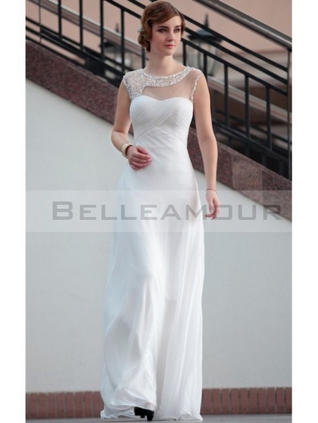 Robe blanche longue pour soirée