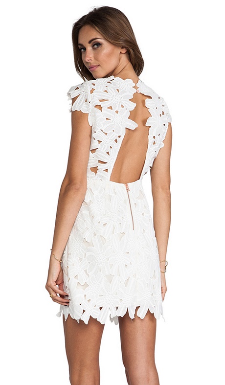 Robe blanche manche courte