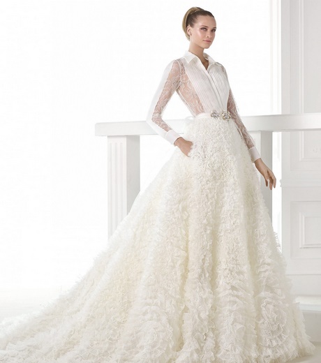 Robe de mariée avec des manches