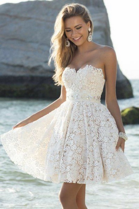 Robe en dentelle blanche pour mariage