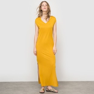 Robe longue jaune pastel