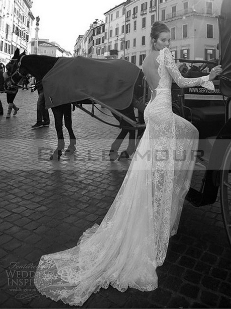 Robe mariée dentelle dos nu