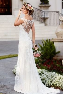 Robe mariée droite dentelle